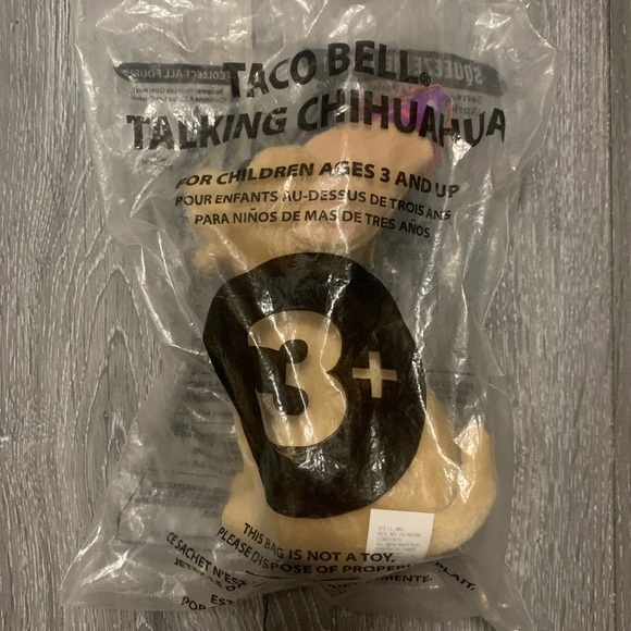 *Sealed* Taco Bell Talking Chihuahua Plush - Picture 1 of 5